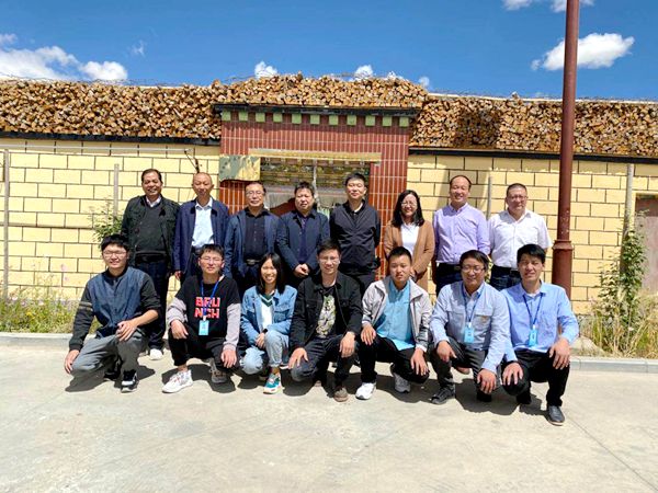 高原慰問送清涼，情系基層暖人心