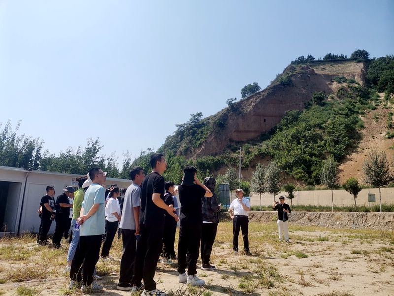 我公司持續(xù)推進(jìn)“鴻儒計(jì)劃”，保障技術(shù)支持服務(wù)高質(zhì)量開(kāi)展